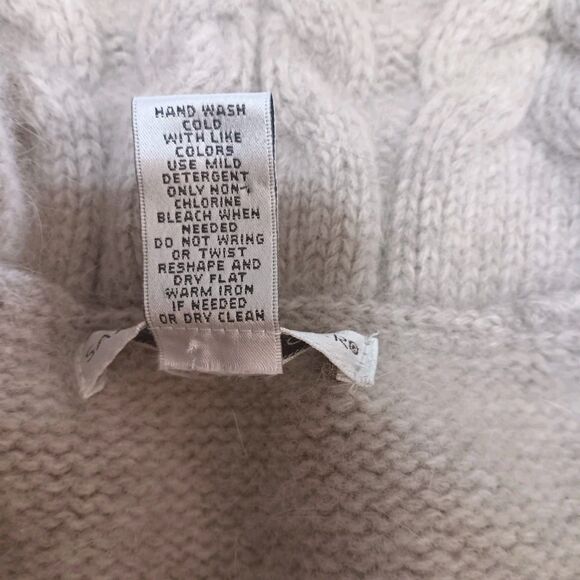 Sara Spencer XL Beige Lambswool Angora Cardigan Sweater Single Jewel Snap - Picture 11 of 11